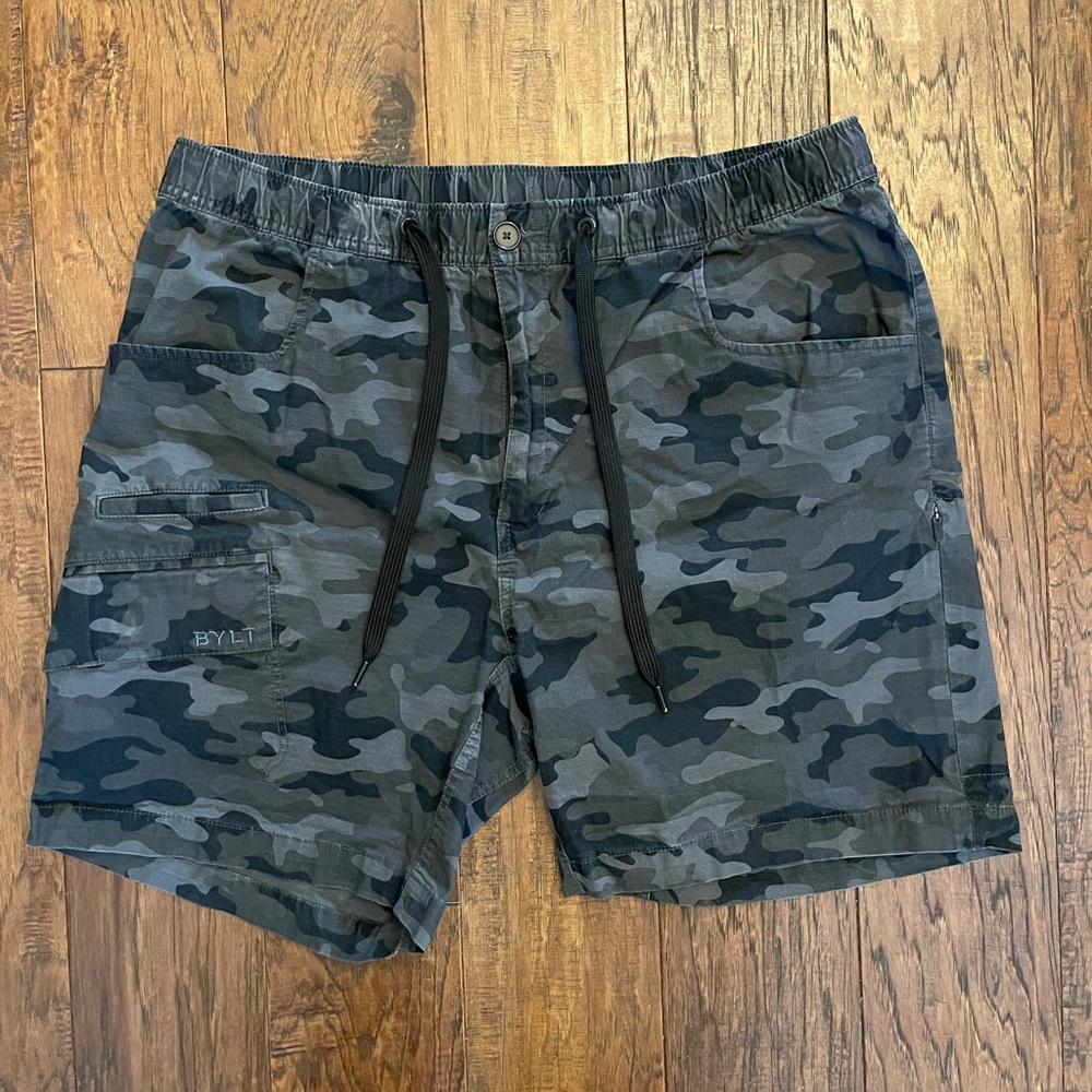 BYLT Camo Weekender Shorts Cargo Drawstring Shorts XL